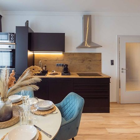 הוף Schillerapartment Hof, Kueche, 24H Digital-Checkin, Parkplatz, Wlan250Mbit מראה חיצוני תמונה