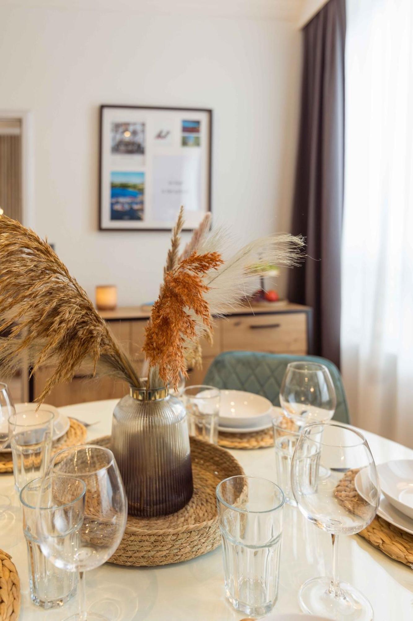 הוף Schillerapartment Hof, Kueche, 24H Digital-Checkin, Parkplatz, Wlan250Mbit מראה חיצוני תמונה