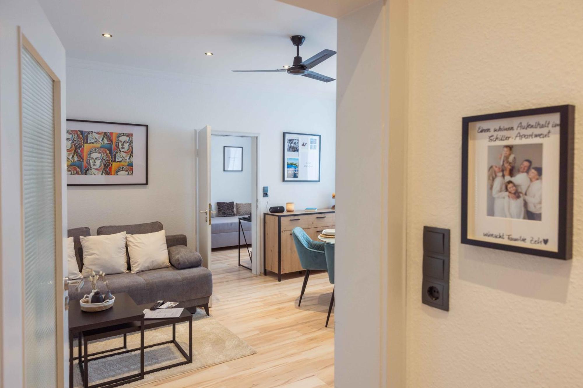 הוף Schillerapartment Hof, Kueche, 24H Digital-Checkin, Parkplatz, Wlan250Mbit מראה חיצוני תמונה