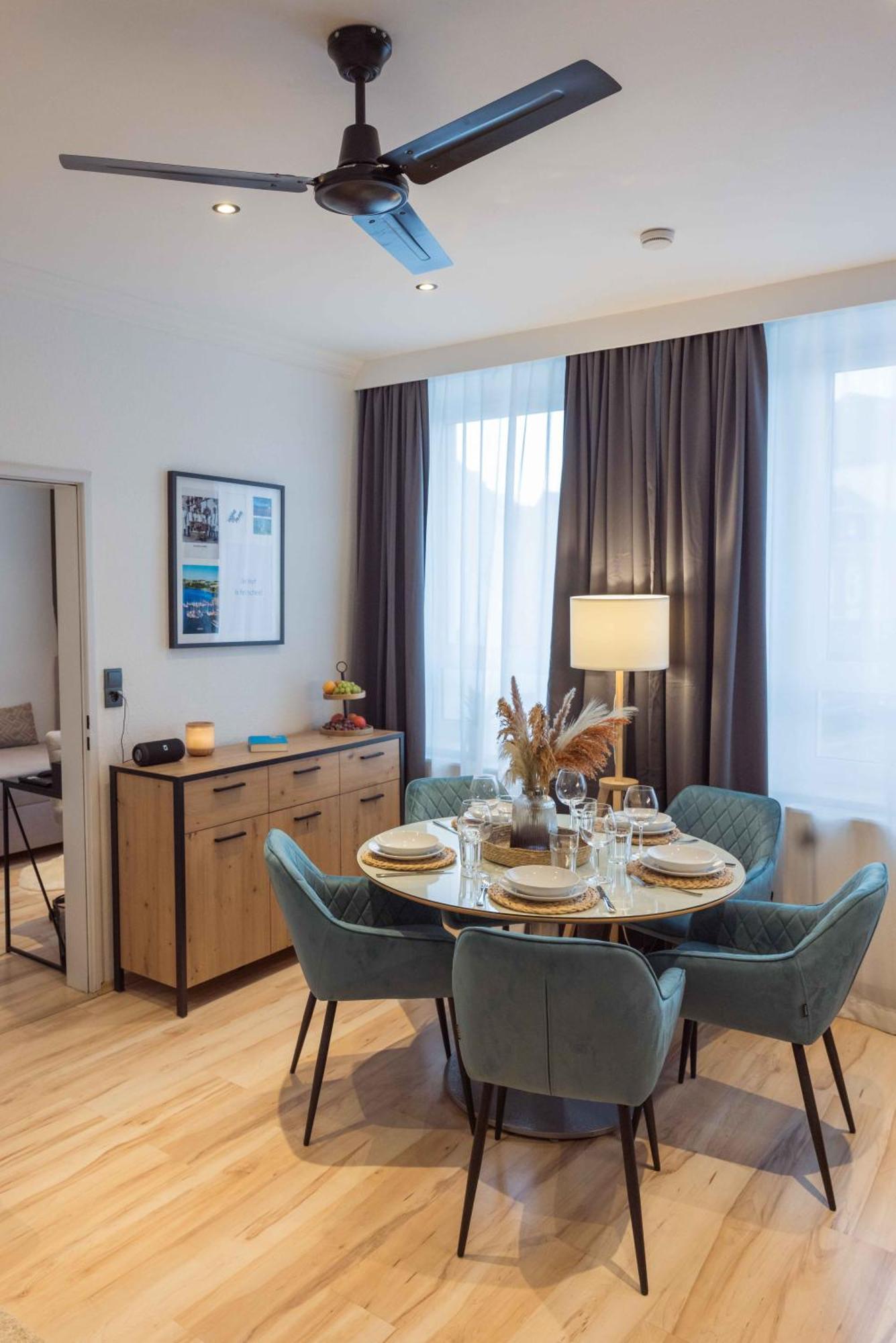 הוף Schillerapartment Hof, Kueche, 24H Digital-Checkin, Parkplatz, Wlan250Mbit מראה חיצוני תמונה